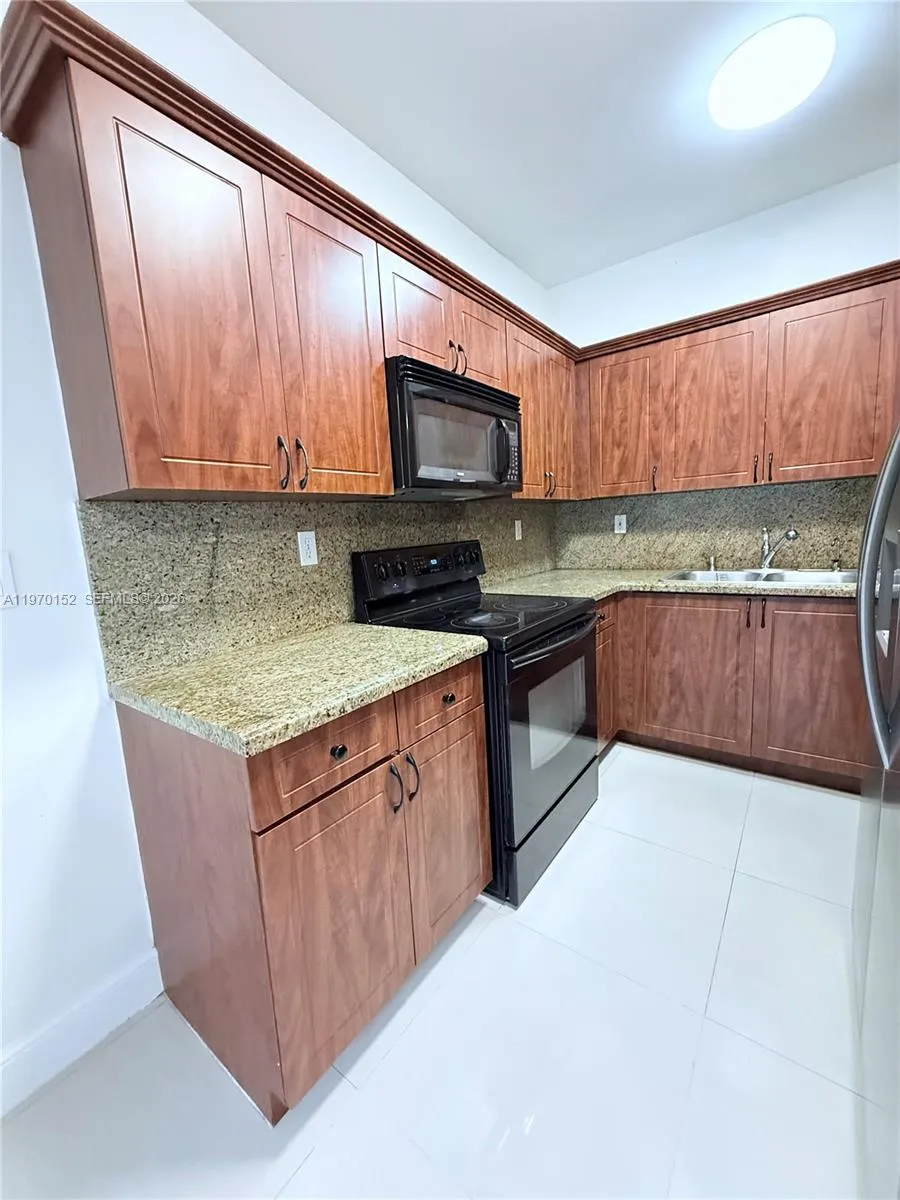 16618 Nw 73rd Ave, Miami Lakes, Florida 33014, Miami Lakes, Florida 33014, 3 Bedrooms Bedrooms, ,2 BathroomsBathrooms,Residential Lease,For Rent,16618 Nw 73rd Ave, Miami Lakes, Florida 33014,A11970152