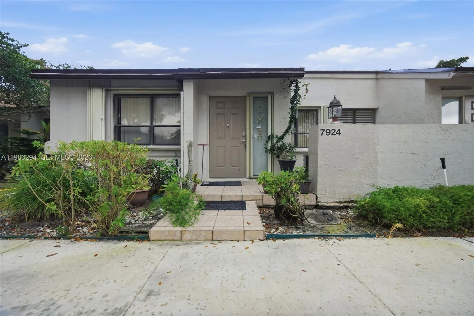 7924 Nw 10th St, Plantation, Florida 33322, Plantation, Florida 33322, 2 Bedrooms Bedrooms, ,2 BathroomsBathrooms,Residential,For Sale,7924 Nw 10th St, Plantation, Florida 33322,A11966294