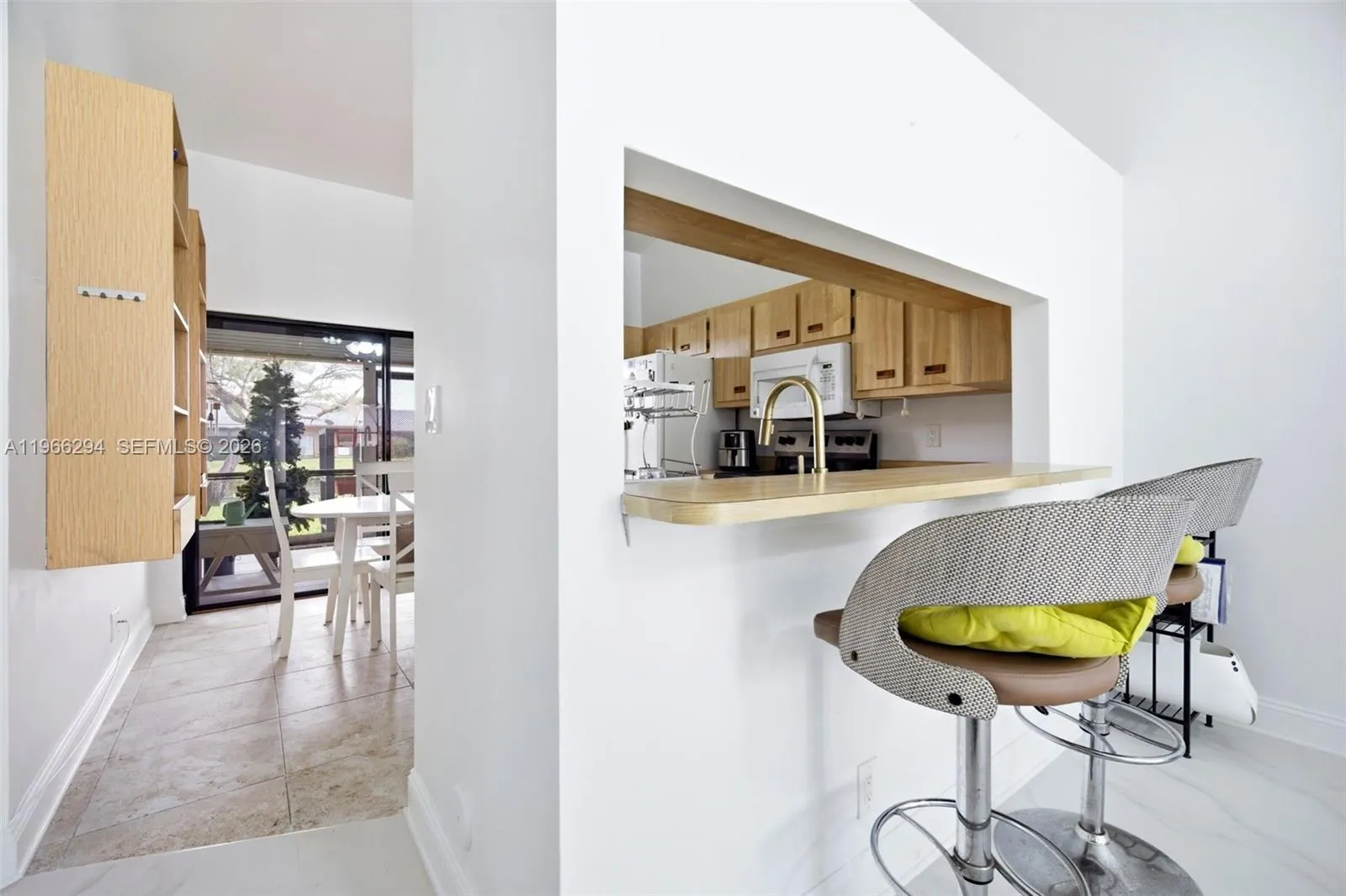 7924 Nw 10th St, Plantation, Florida 33322, Plantation, Florida 33322, 2 Bedrooms Bedrooms, ,2 BathroomsBathrooms,Residential,For Sale,7924 Nw 10th St, Plantation, Florida 33322,A11966294