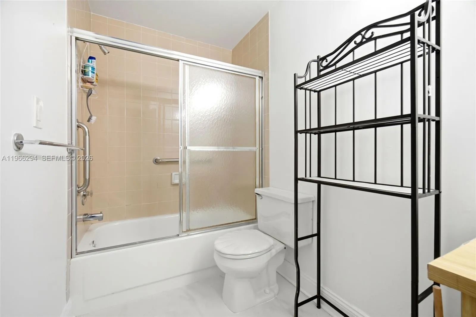 7924 Nw 10th St, Plantation, Florida 33322, Plantation, Florida 33322, 2 Bedrooms Bedrooms, ,2 BathroomsBathrooms,Residential,For Sale,7924 Nw 10th St, Plantation, Florida 33322,A11966294