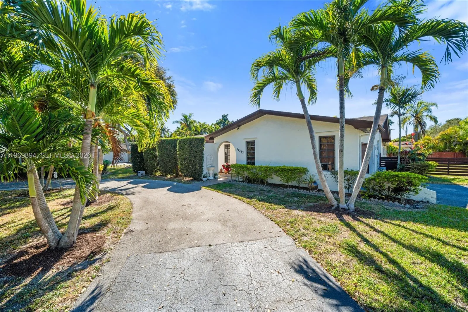 17242 Sw 88th Ave, Palmetto Bay, Florida 33157, Palmetto Bay, Florida 33157, 3 Bedrooms Bedrooms, ,2 BathroomsBathrooms,Residential,For Sale,17242 Sw 88th Ave, Palmetto Bay, Florida 33157,A11969894