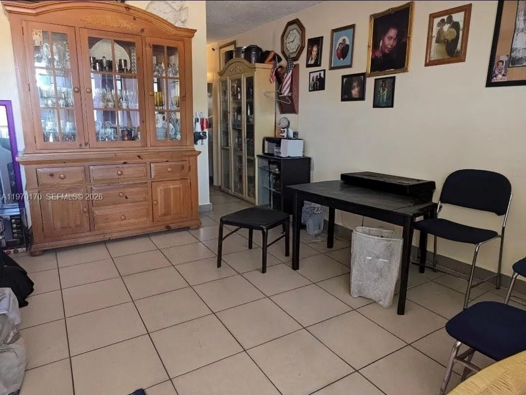 4001 Nw 31st Ave, Lauderdale Lakes, Florida 33309, Lauderdale Lakes, Florida 33309, ,Residential Income,For Sale,4001 Nw 31st Ave, Lauderdale Lakes, Florida 33309,A11970170