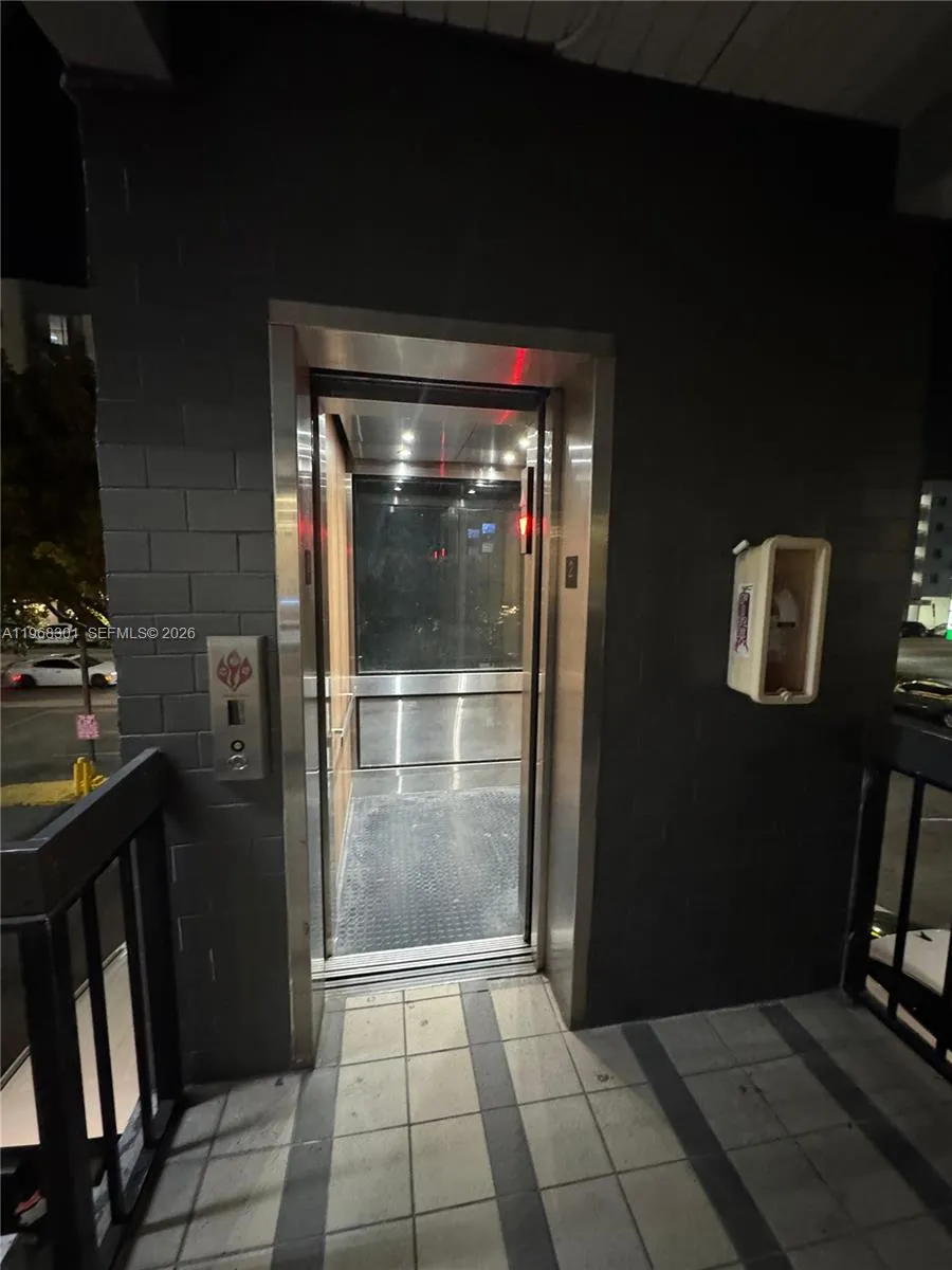 3939 Nw 7 St, Miami, Florida 33126, Miami, Florida 33126, ,Business Opportunity,For Sale,3939 Nw 7 St, Miami, Florida 33126,A11968301