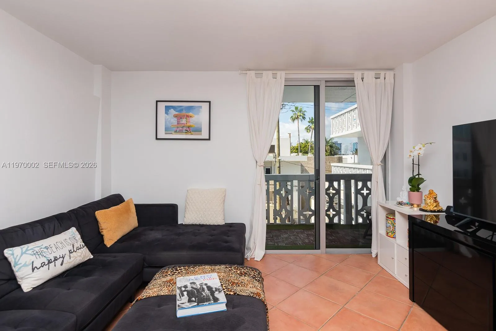 1020 Meridian Ave 314, Miami Beach, Florida 33139, Miami Beach, Florida 33139, 1 Bedroom Bedrooms, ,1 BathroomBathrooms,Residential,For Sale,1020 Meridian Ave 314, Miami Beach, Florida 33139,A11970002