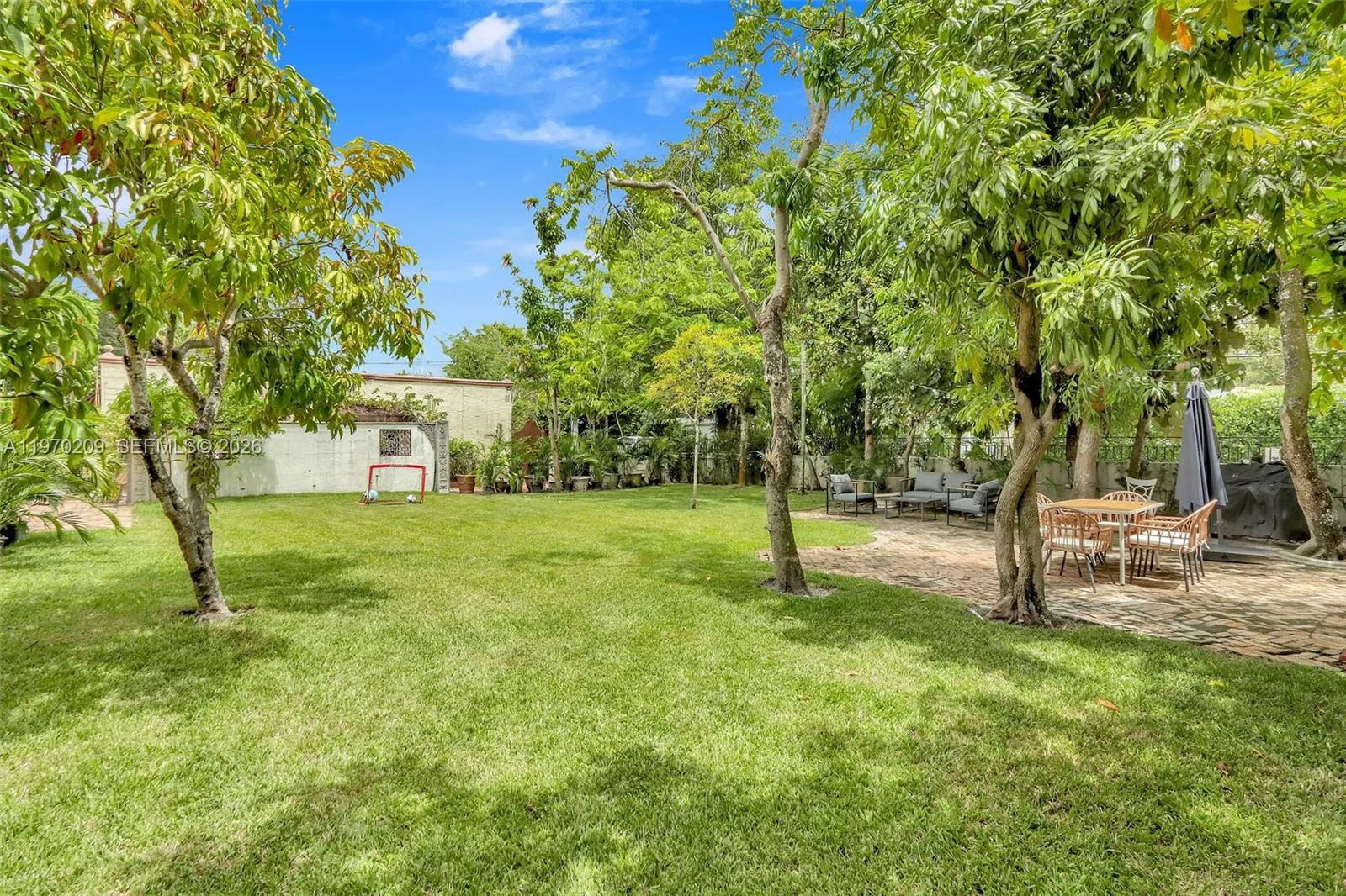 1231 Columbus Blvd., Coral Gables, Florida 33134, Coral Gables, Florida 33134, 4 Bedrooms Bedrooms, ,3 BathroomsBathrooms,Residential,For Sale,1231 Columbus Blvd., Coral Gables, Florida 33134,A11970209
