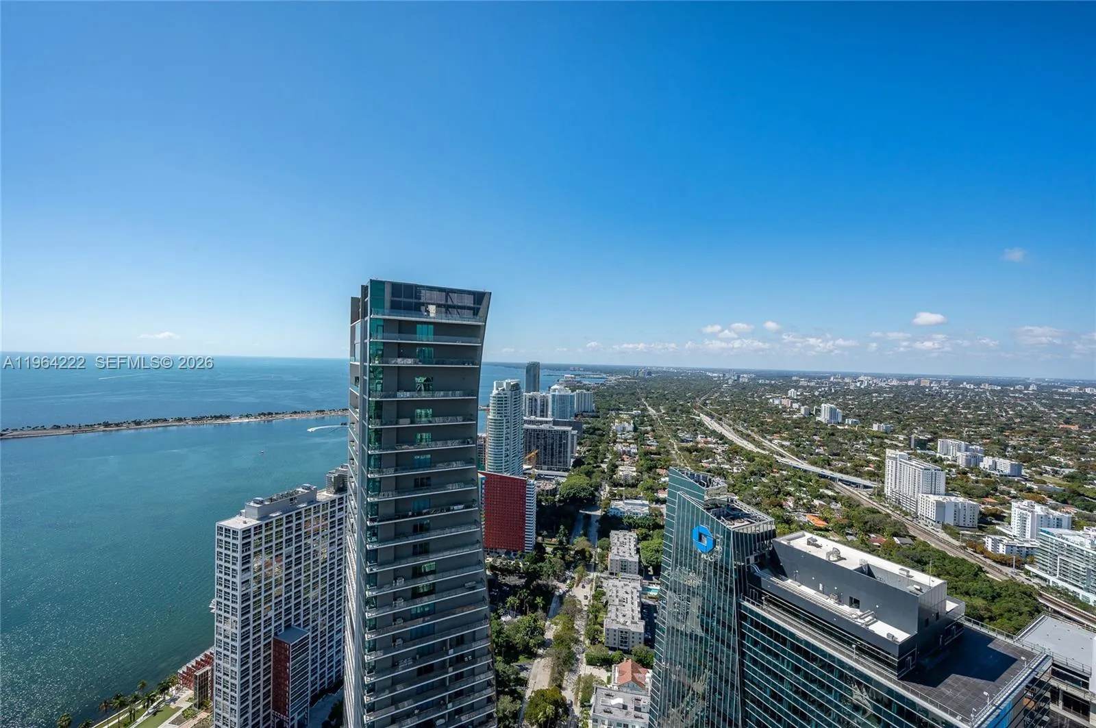 1425 Brickell Ave 58a, Miami, Florida 33131, Miami, Florida 33131, 2 Bedrooms Bedrooms, ,2 BathroomsBathrooms,Residential Lease,For Rent,1425 Brickell Ave 58a, Miami, Florida 33131,A11964222