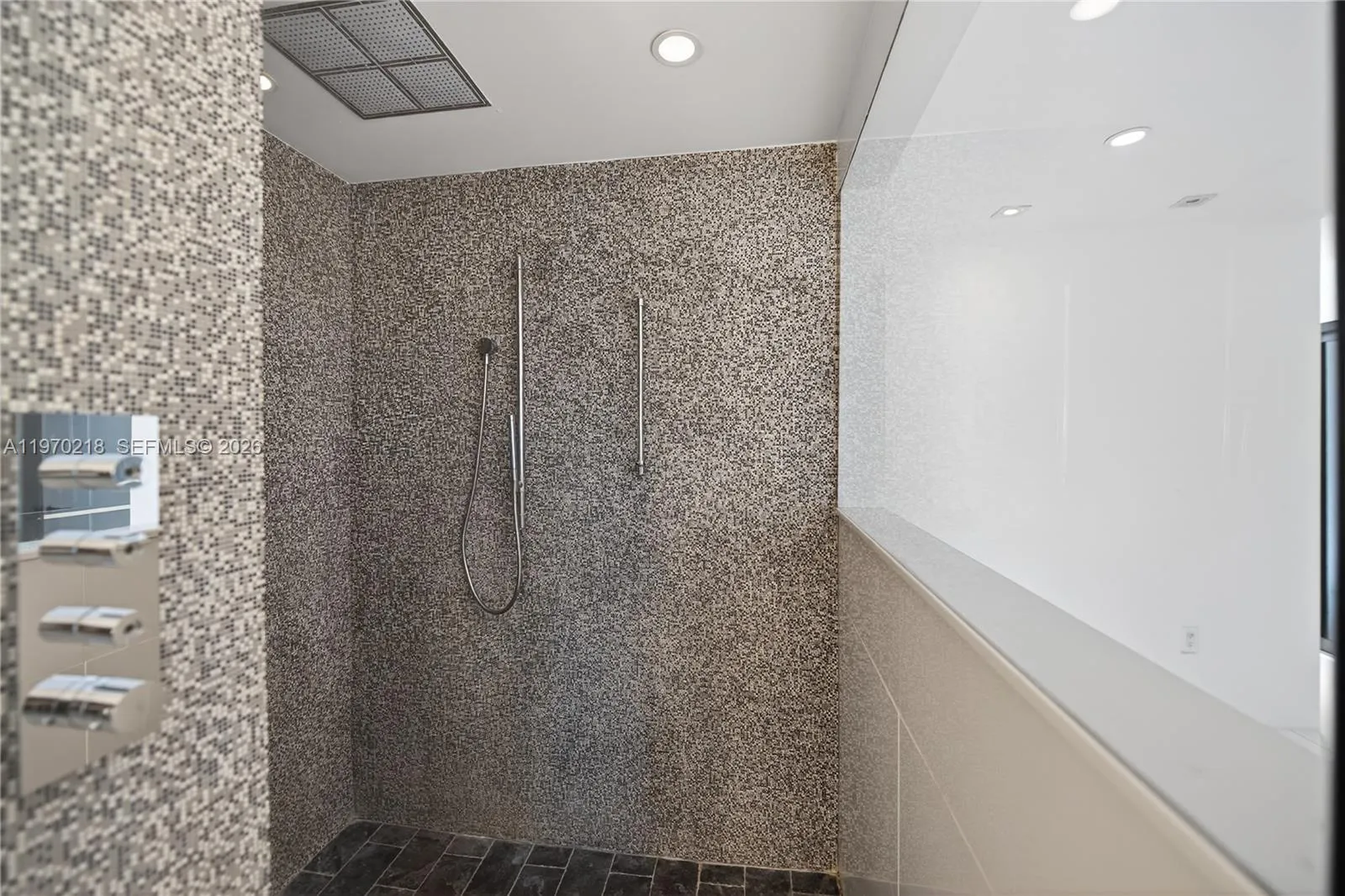 1000 N Shore Dr, Miami Beach, Florida 33141, Miami Beach, Florida 33141, 5 Bedrooms Bedrooms, ,3 BathroomsBathrooms,Residential,For Sale,1000 N Shore Dr, Miami Beach, Florida 33141,A11970218