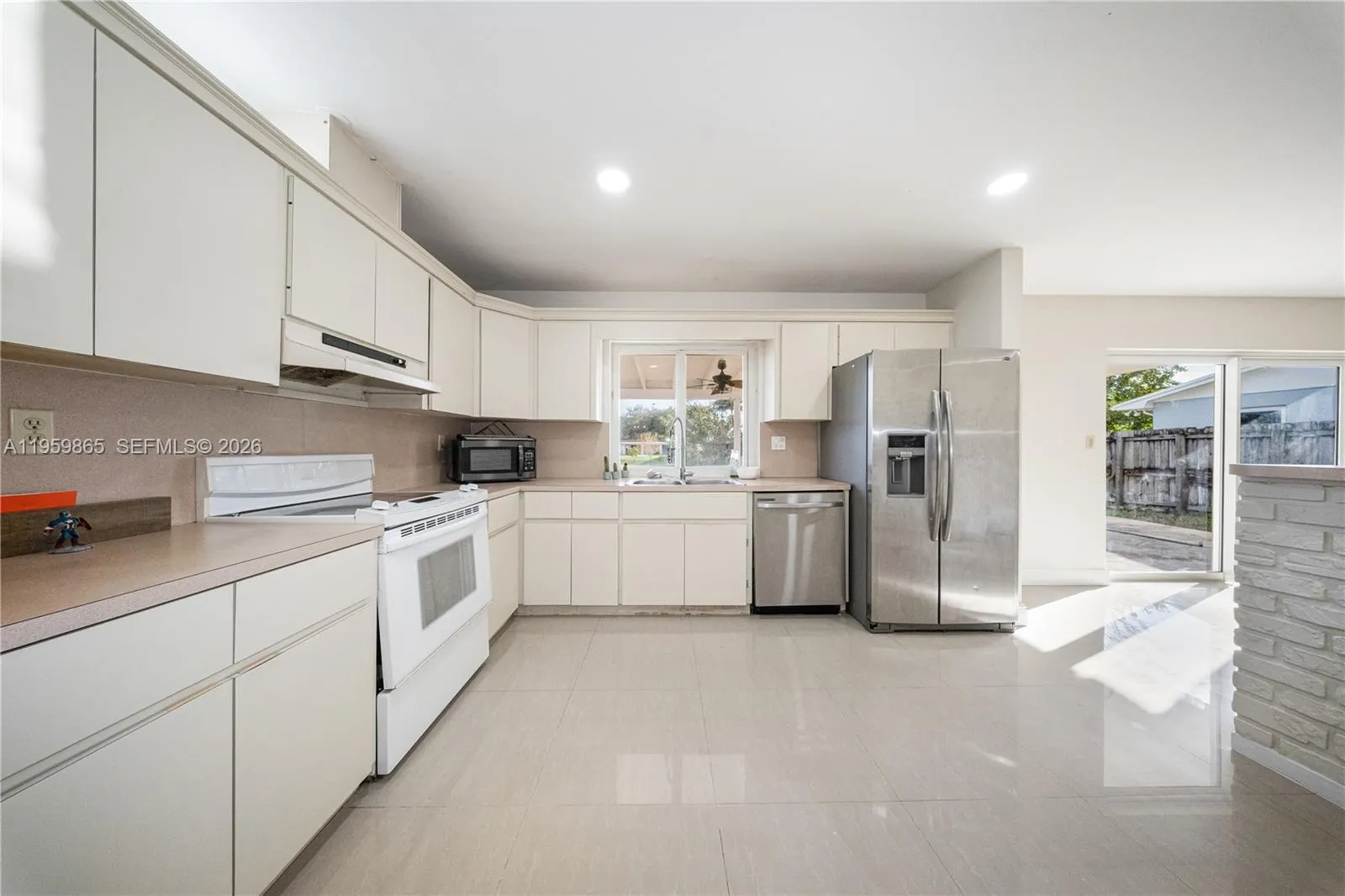 14530 Sw 77th St, Miami, Florida 33183, Miami, Florida 33183, 4 Bedrooms Bedrooms, ,2 BathroomsBathrooms,Residential,For Sale,14530 Sw 77th St, Miami, Florida 33183,A11959865