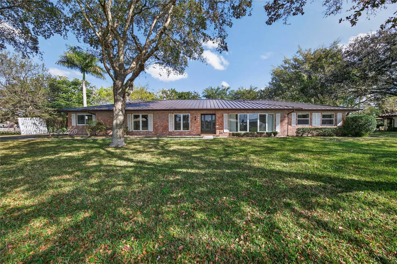 6621 E Tropical Way, Plantation, Florida 33317, Plantation, Florida 33317, 5 Bedrooms Bedrooms, ,3 BathroomsBathrooms,Residential,For Sale,6621 E Tropical Way, Plantation, Florida 33317,A11963510