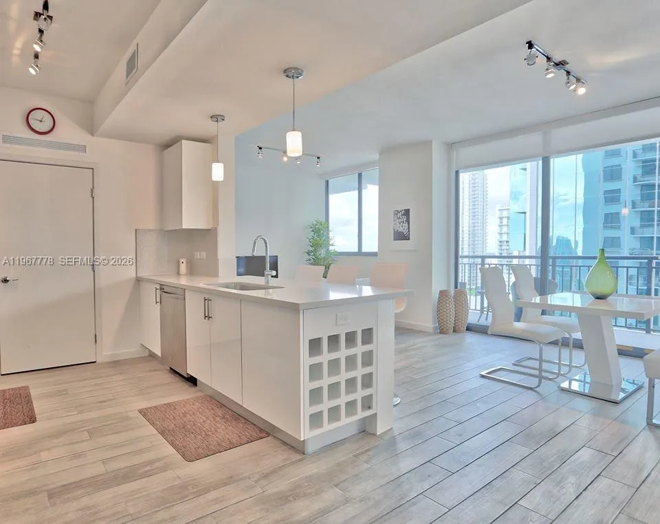999 Sw 1st Ave 2415, Miami, Florida 33130, Miami, Florida 33130, 1 Bedroom Bedrooms, ,1 BathroomBathrooms,Residential Lease,For Rent,999 Sw 1st Ave 2415, Miami, Florida 33130,A11967778 999 Sw 1st Ave 2415, Miami, Florida 33130, Miami, Florida 33130, 1 Bedroom Bedrooms, ,1 BathroomBathrooms,Residential Lease,For Rent,999 Sw 1st Ave 2415, Miami, Florida 33130,A11967778