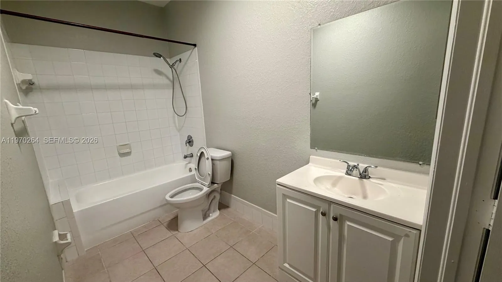 13272 Old Biscayne Dr 104, Homestead, Florida 3303, Homestead, Florida 33033, 3 Bedrooms Bedrooms, ,2 BathroomsBathrooms,Residential Lease,For Rent,13272 Old Biscayne Dr 104, Homestead, Florida 3303,A11970264