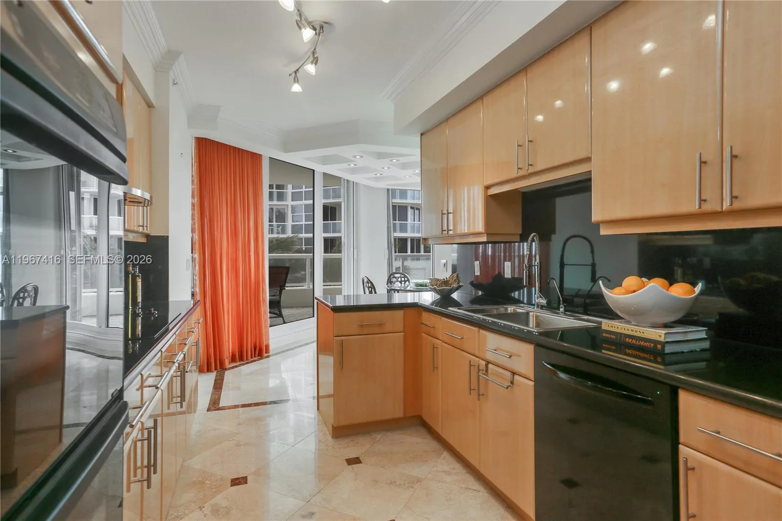 6051 N Ocean Dr 302, Hollywood, Florida 33019, Hollywood, Florida 33019, 3 Bedrooms Bedrooms, ,2 BathroomsBathrooms,Residential Lease,For Rent,6051 N Ocean Dr 302, Hollywood, Florida 33019,A11967416