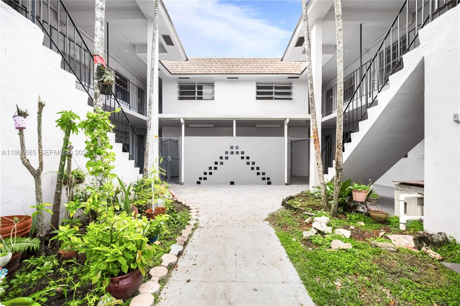 10305 Sw 40th St 0, Miami, Florida 33165, Miami, Florida 33165, 2 Bedrooms Bedrooms, ,1 BathroomBathrooms,Residential Lease,For Rent,10305 Sw 40th St 0, Miami, Florida 33165,A11966685 10305 Sw 40th St 0, Miami, Florida 33165, Miami, Florida 33165, 2 Bedrooms Bedrooms, ,1 BathroomBathrooms,Residential Lease,For Rent,10305 Sw 40th St 0, Miami, Florida 33165,A11966685