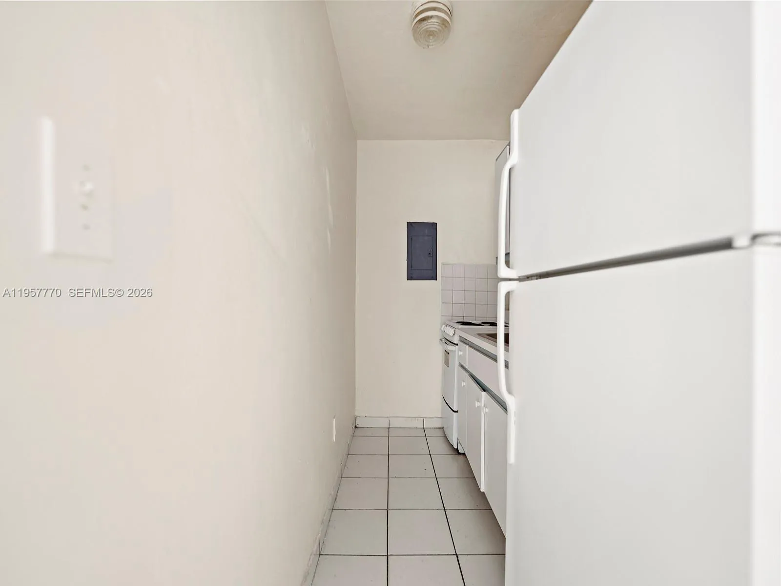 6801 N Kendall Dr 0, Pinecrest, Florida 33156, Pinecrest, Florida 33156, 1 Bedroom Bedrooms, ,1 BathroomBathrooms,Residential Lease,For Rent,6801 N Kendall Dr 0, Pinecrest, Florida 33156,A11957770