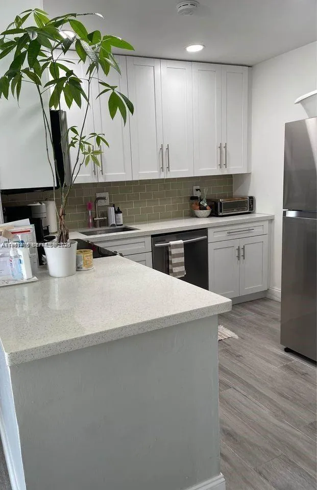 5221 Geneva Way 305, Doral, Florida 33166, Doral, Florida 33166, 1 Bedroom Bedrooms, ,1 BathroomBathrooms,Residential Lease,For Rent,5221 Geneva Way 305, Doral, Florida 33166,A11967475