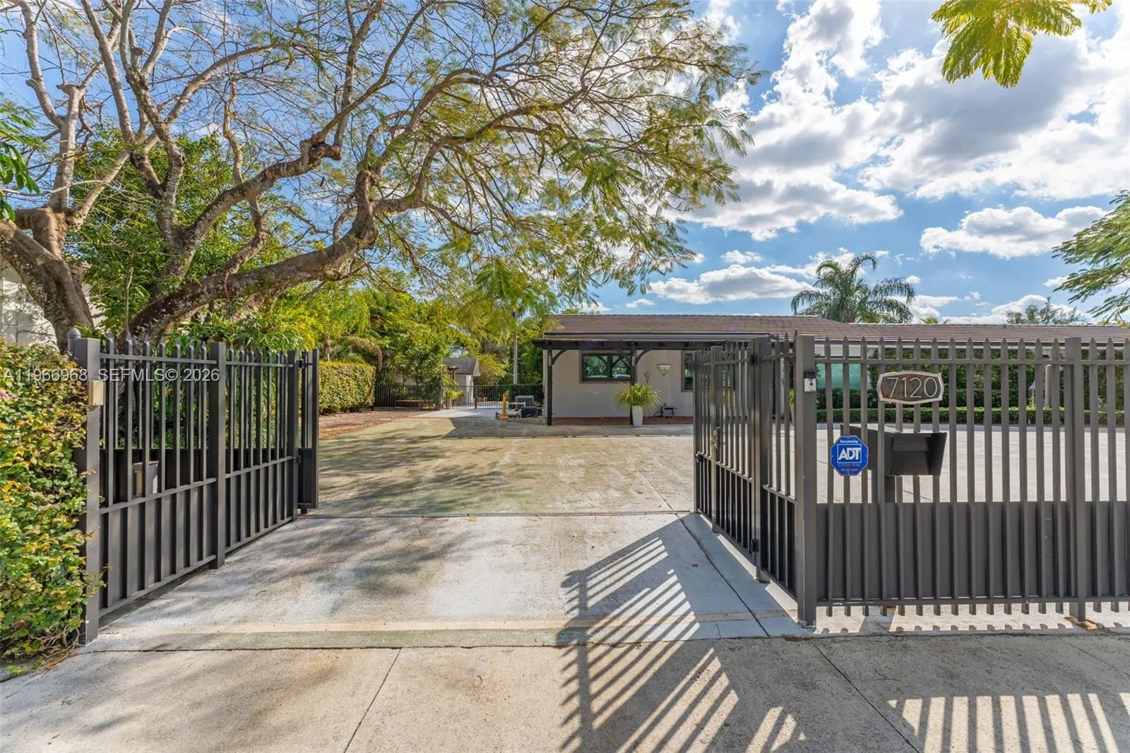 7120 Sw 56th St, Miami, Florida 33155, Miami, Florida 33155, 4 Bedrooms Bedrooms, ,3 BathroomsBathrooms,Residential,For Sale,7120 Sw 56th St, Miami, Florida 33155,A11966968