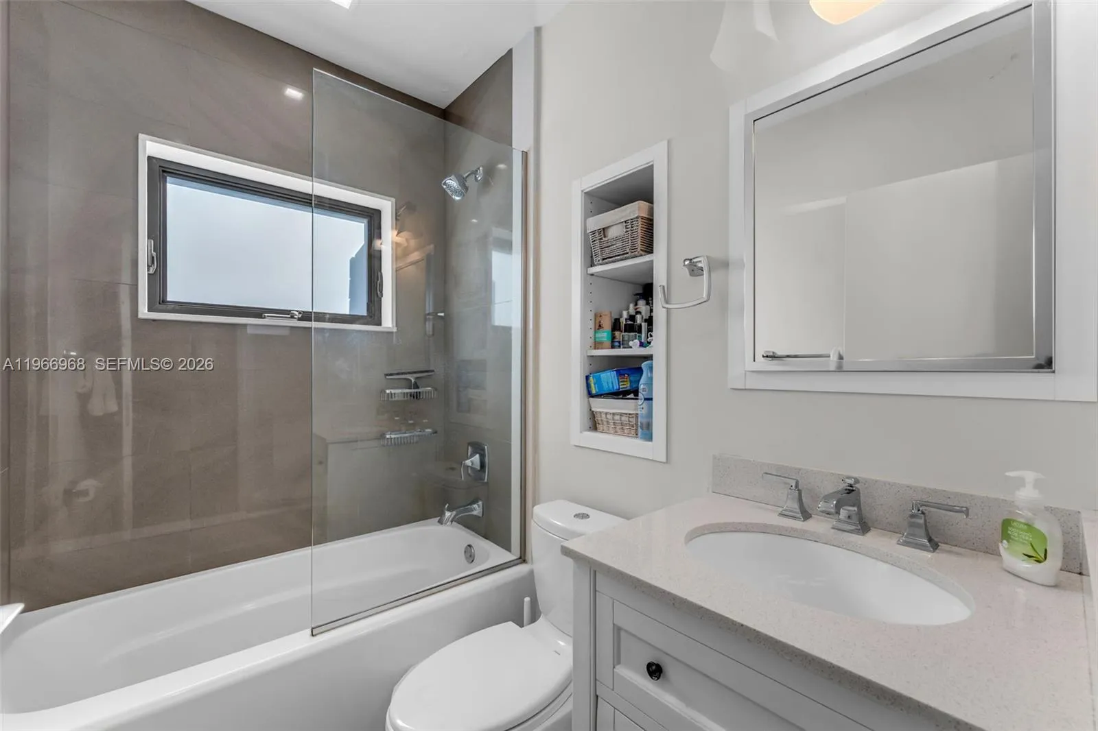 7120 Sw 56th St, Miami, Florida 33155, Miami, Florida 33155, 4 Bedrooms Bedrooms, ,3 BathroomsBathrooms,Residential,For Sale,7120 Sw 56th St, Miami, Florida 33155,A11966968