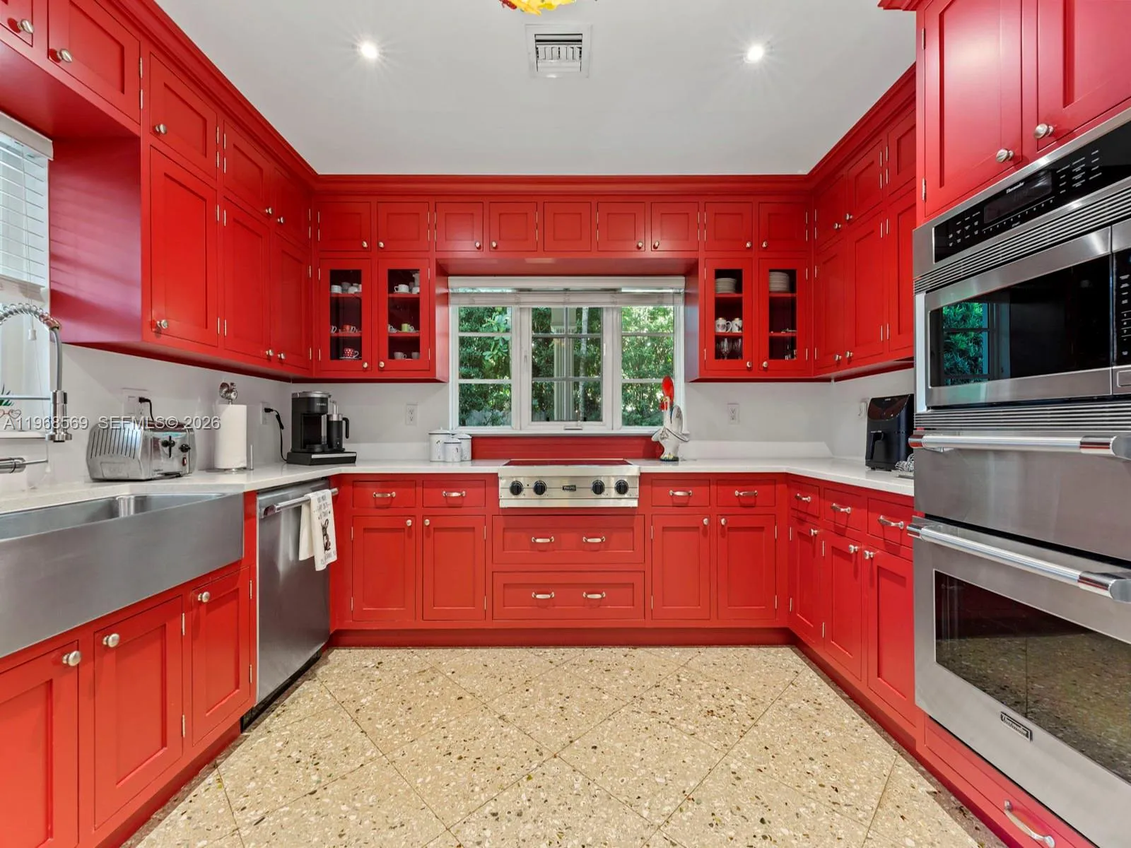 7218 Sw 54th Court, Miami, Florida 33143, Miami, Florida 33143, 4 Bedrooms Bedrooms, ,4 BathroomsBathrooms,Residential,For Sale,7218 Sw 54th Court, Miami, Florida 33143,A11968569