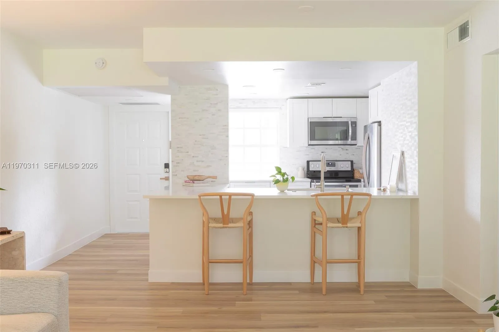 Pompano Beach, Florida 33069, 2 Bedrooms Bedrooms, ,2 BathroomsBathrooms,Residential,For Sale,A11970311