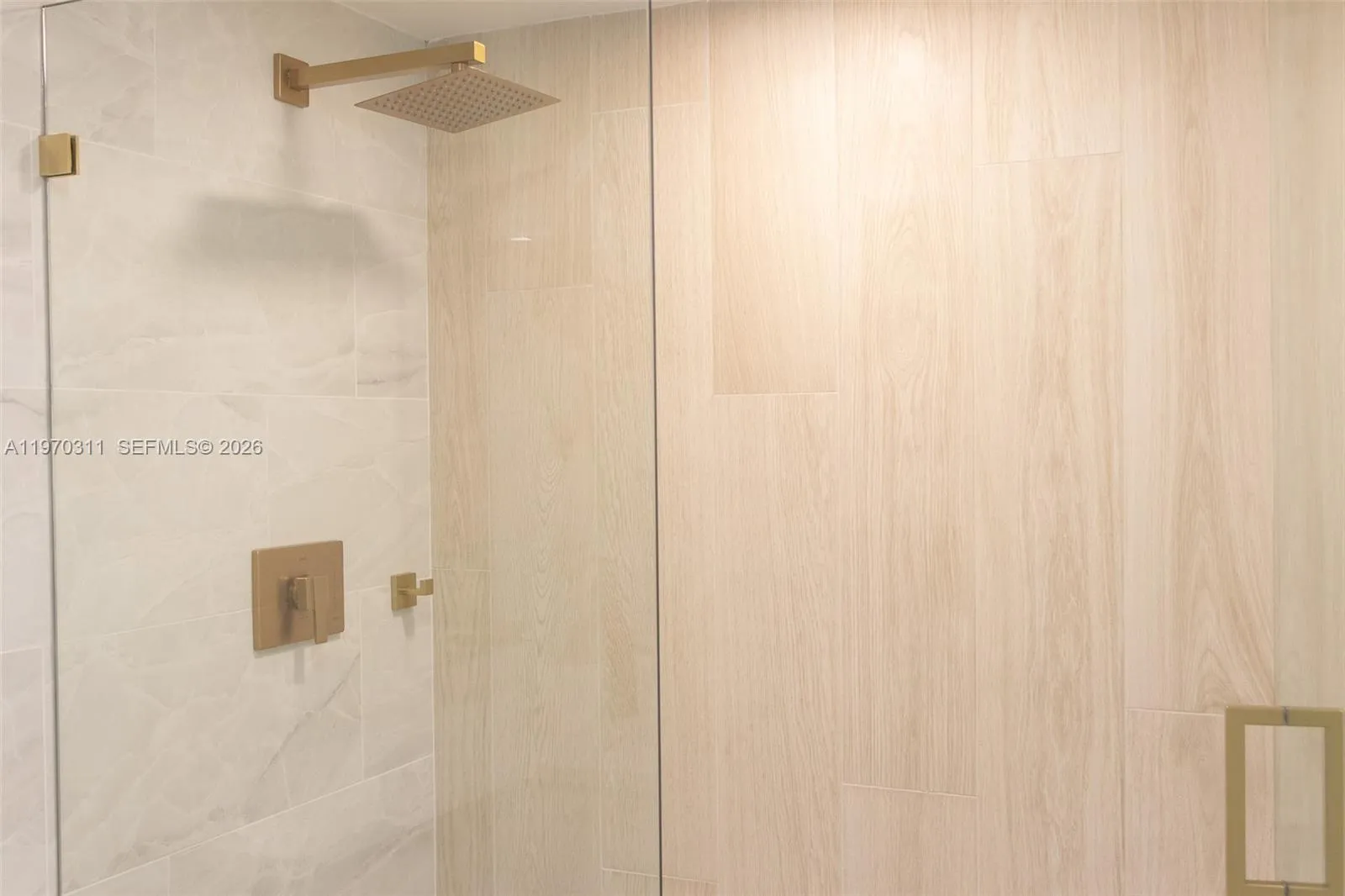 Pompano Beach, Florida 33069, 2 Bedrooms Bedrooms, ,2 BathroomsBathrooms,Residential,For Sale,A11970311