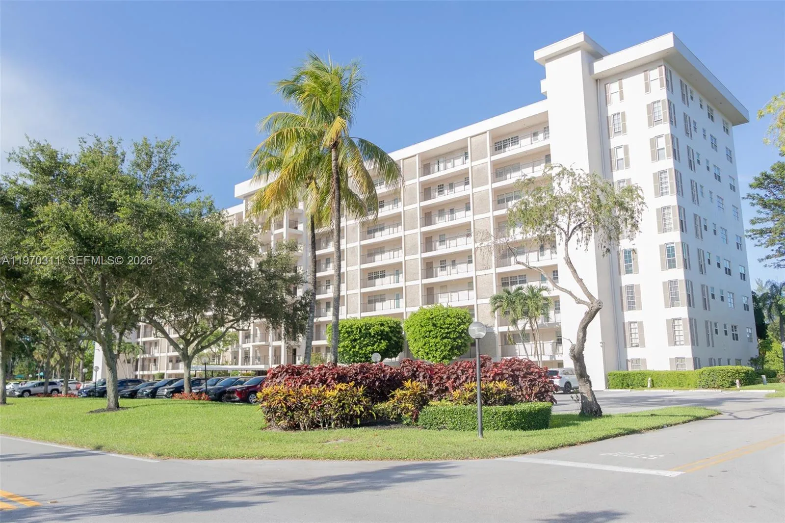 Pompano Beach, Florida 33069, 2 Bedrooms Bedrooms, ,2 BathroomsBathrooms,Residential,For Sale,A11970311