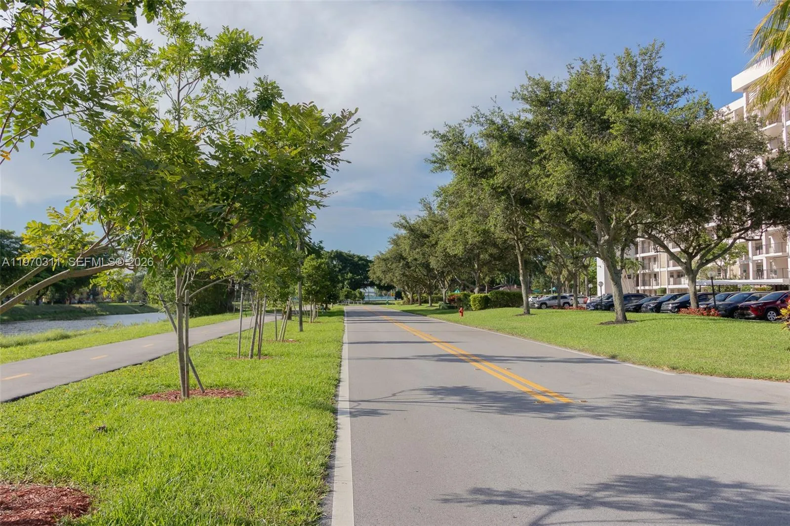 Pompano Beach, Florida 33069, 2 Bedrooms Bedrooms, ,2 BathroomsBathrooms,Residential,For Sale,A11970311