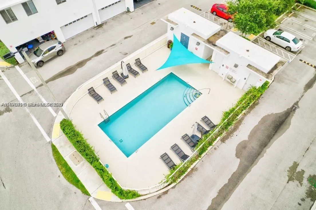 2651 Ne 212th Ter 105, Miami, Florida 33180, Miami, Florida 33180, 2 Bedrooms Bedrooms, ,2 BathroomsBathrooms,Residential Lease,For Rent,2651 Ne 212th Ter 105, Miami, Florida 33180,A11970416