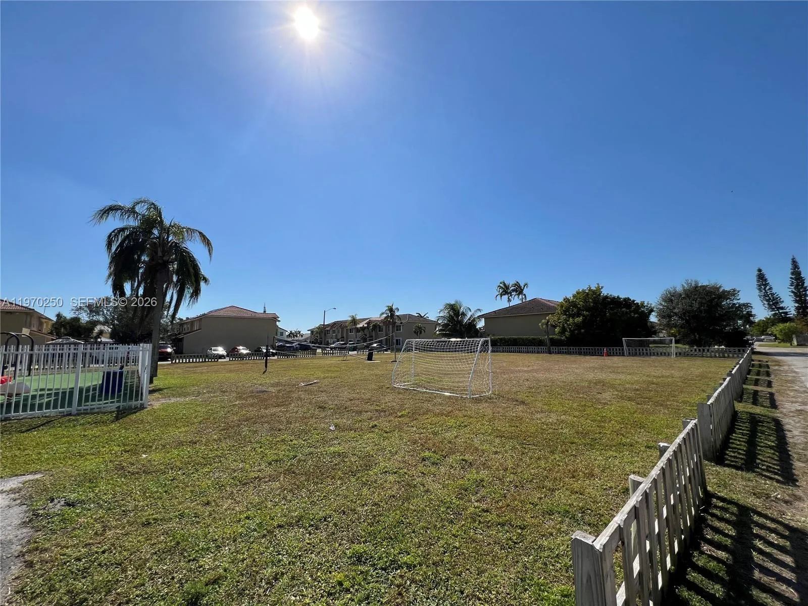 5214 Nw 190th St, Miami Gardens, Florida 33055, Miami Gardens, Florida 33055, 2 Bedrooms Bedrooms, ,2 BathroomsBathrooms,Residential,For Sale,5214 Nw 190th St, Miami Gardens, Florida 33055,A11970250