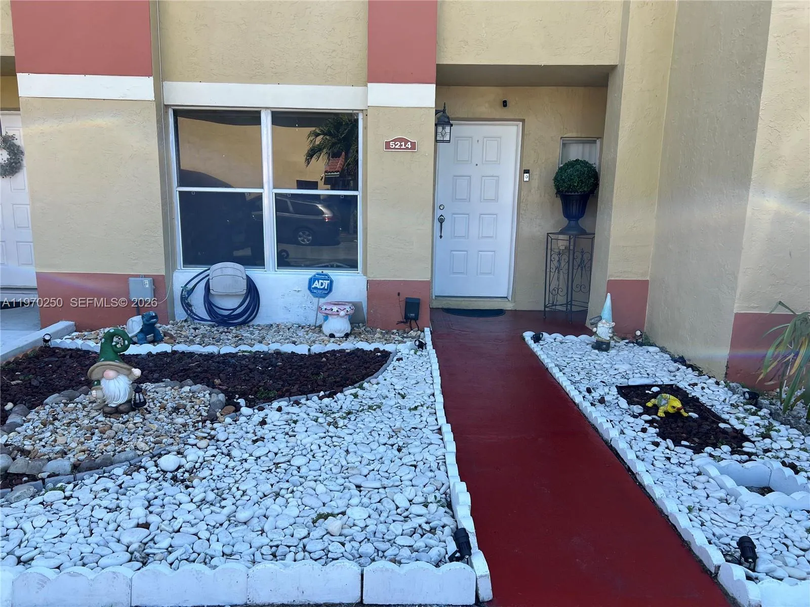 5214 Nw 190th St, Miami Gardens, Florida 33055, Miami Gardens, Florida 33055, 2 Bedrooms Bedrooms, ,2 BathroomsBathrooms,Residential,For Sale,5214 Nw 190th St, Miami Gardens, Florida 33055,A11970250