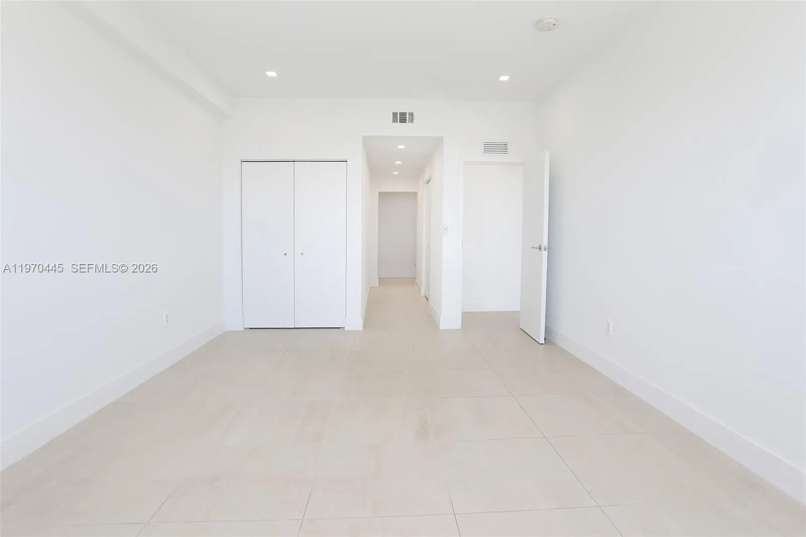 11 Island Ave Ph8, Miami Beach, Florida 33139, Miami Beach, Florida 33139, 3 Bedrooms Bedrooms, ,3 BathroomsBathrooms,Residential Lease,For Rent,11 Island Ave Ph8, Miami Beach, Florida 33139,A11970445