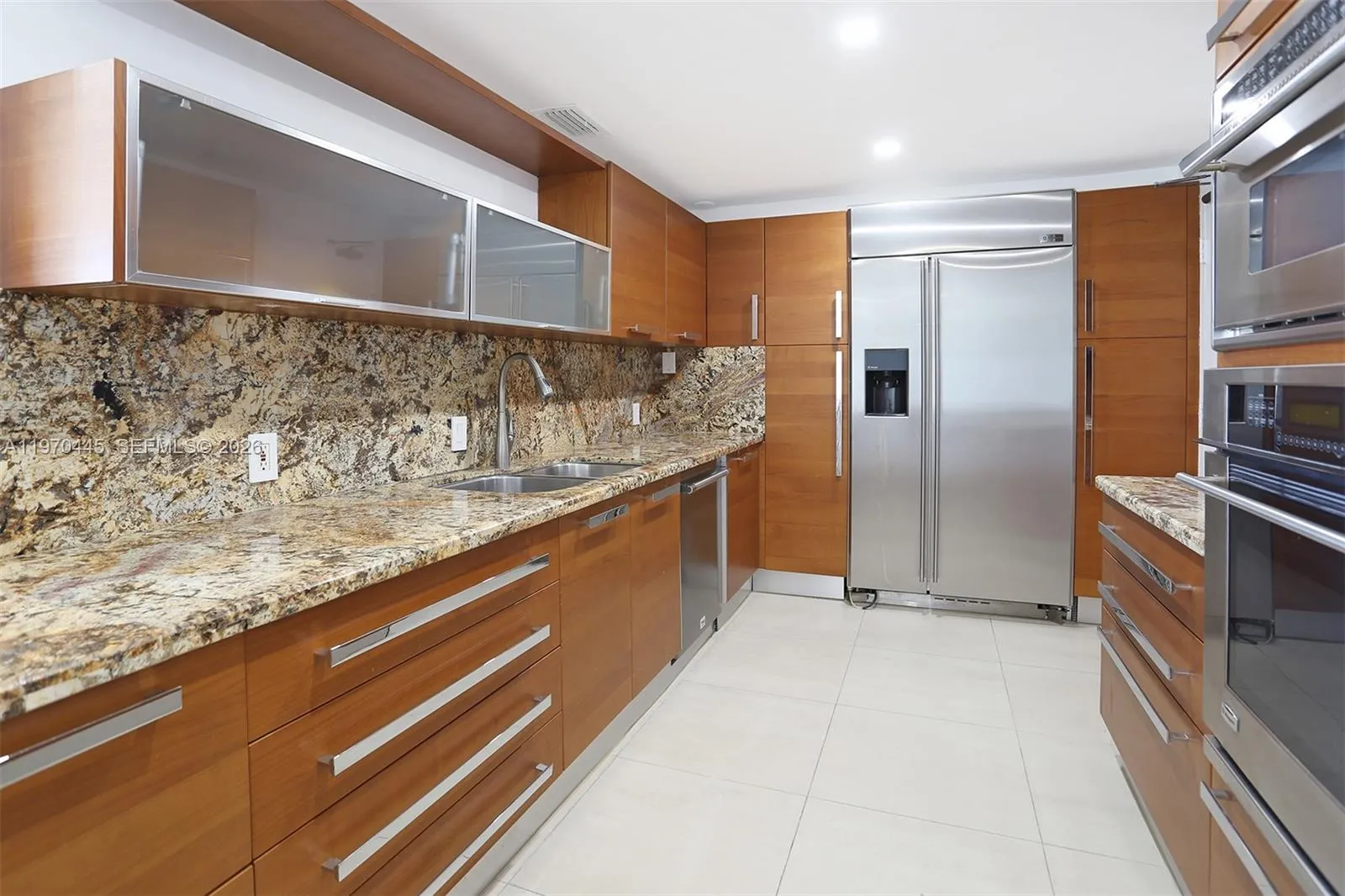 11 Island Ave Ph8, Miami Beach, Florida 33139, Miami Beach, Florida 33139, 3 Bedrooms Bedrooms, ,3 BathroomsBathrooms,Residential Lease,For Rent,11 Island Ave Ph8, Miami Beach, Florida 33139,A11970445