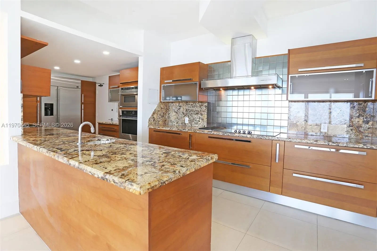 11 Island Ave Ph8, Miami Beach, Florida 33139, Miami Beach, Florida 33139, 3 Bedrooms Bedrooms, ,3 BathroomsBathrooms,Residential Lease,For Rent,11 Island Ave Ph8, Miami Beach, Florida 33139,A11970445