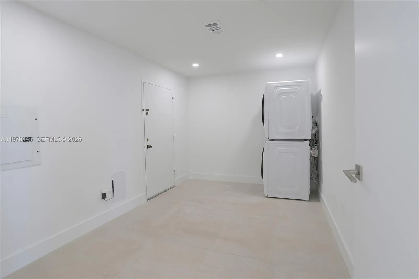 11 Island Ave Ph8, Miami Beach, Florida 33139, Miami Beach, Florida 33139, 3 Bedrooms Bedrooms, ,3 BathroomsBathrooms,Residential Lease,For Rent,11 Island Ave Ph8, Miami Beach, Florida 33139,A11970445