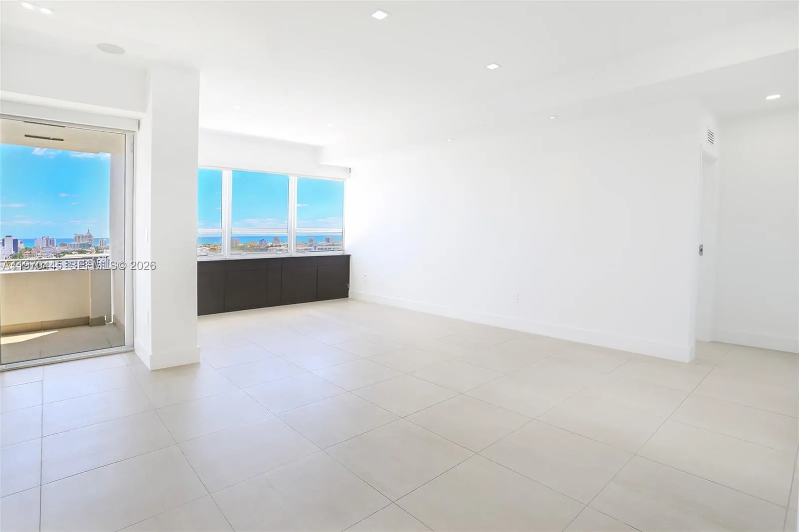 11 Island Ave Ph8, Miami Beach, Florida 33139, Miami Beach, Florida 33139, 3 Bedrooms Bedrooms, ,3 BathroomsBathrooms,Residential Lease,For Rent,11 Island Ave Ph8, Miami Beach, Florida 33139,A11970445