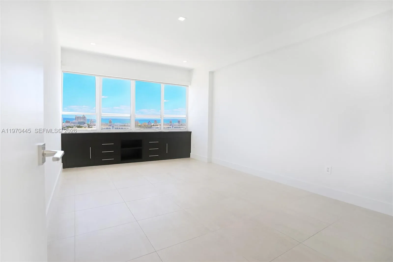 11 Island Ave Ph8, Miami Beach, Florida 33139, Miami Beach, Florida 33139, 3 Bedrooms Bedrooms, ,3 BathroomsBathrooms,Residential Lease,For Rent,11 Island Ave Ph8, Miami Beach, Florida 33139,A11970445