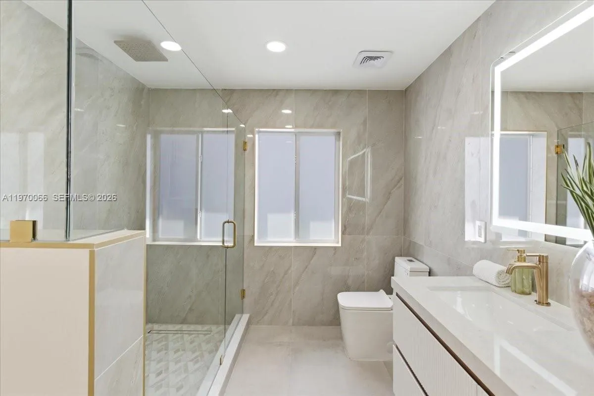 1971 Sw 33rd Ave, Miami, Florida 33145, Miami, Florida 33145, 4 Bedrooms Bedrooms, ,3 BathroomsBathrooms,Residential,For Sale,1971 Sw 33rd Ave, Miami, Florida 33145,A11970066