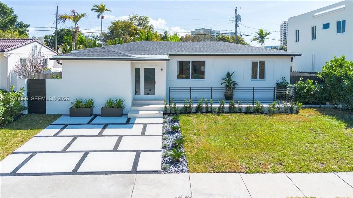 1971 Sw 33rd Ave, Miami, Florida 33145, Miami, Florida 33145, 4 Bedrooms Bedrooms, ,3 BathroomsBathrooms,Residential,For Sale,1971 Sw 33rd Ave, Miami, Florida 33145,A11970066