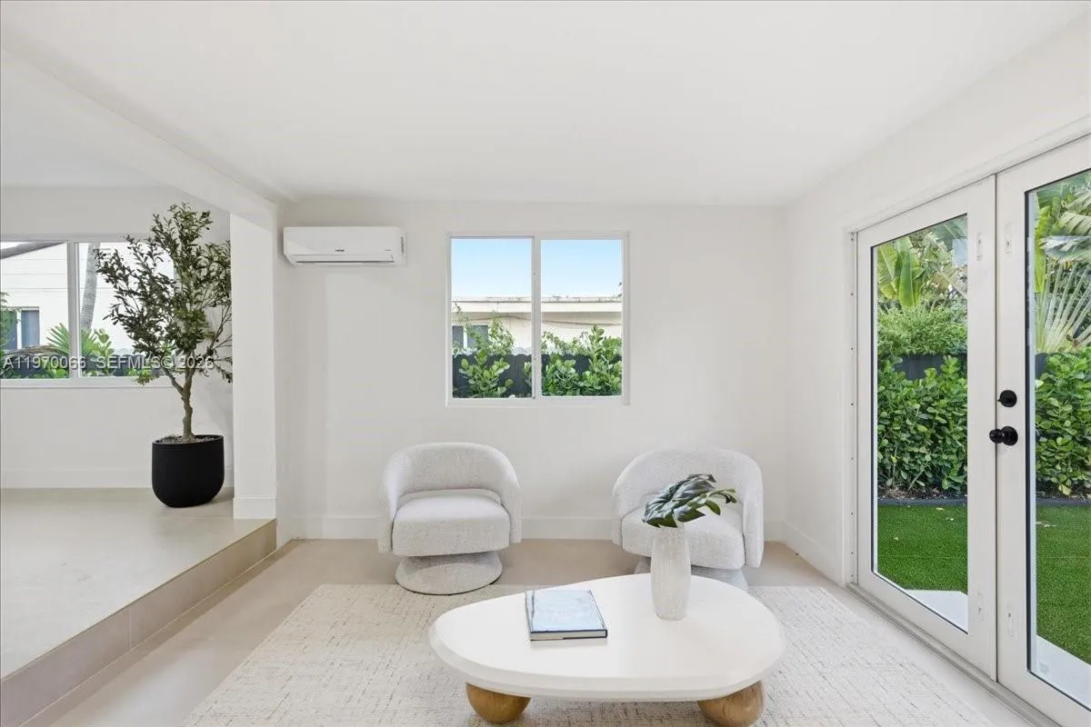 1971 Sw 33rd Ave, Miami, Florida 33145, Miami, Florida 33145, 4 Bedrooms Bedrooms, ,3 BathroomsBathrooms,Residential,For Sale,1971 Sw 33rd Ave, Miami, Florida 33145,A11970066