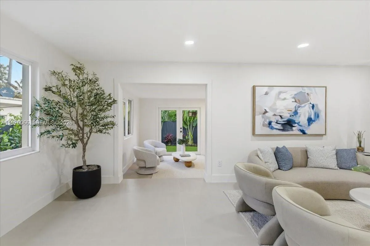 1971 Sw 33rd Ave, Miami, Florida 33145, Miami, Florida 33145, 4 Bedrooms Bedrooms, ,3 BathroomsBathrooms,Residential,For Sale,1971 Sw 33rd Ave, Miami, Florida 33145,A11970066