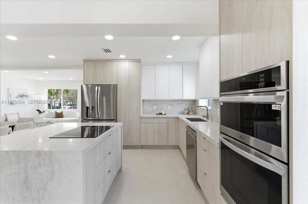 1971 Sw 33rd Ave, Miami, Florida 33145, Miami, Florida 33145, 4 Bedrooms Bedrooms, ,3 BathroomsBathrooms,Residential,For Sale,1971 Sw 33rd Ave, Miami, Florida 33145,A11970066