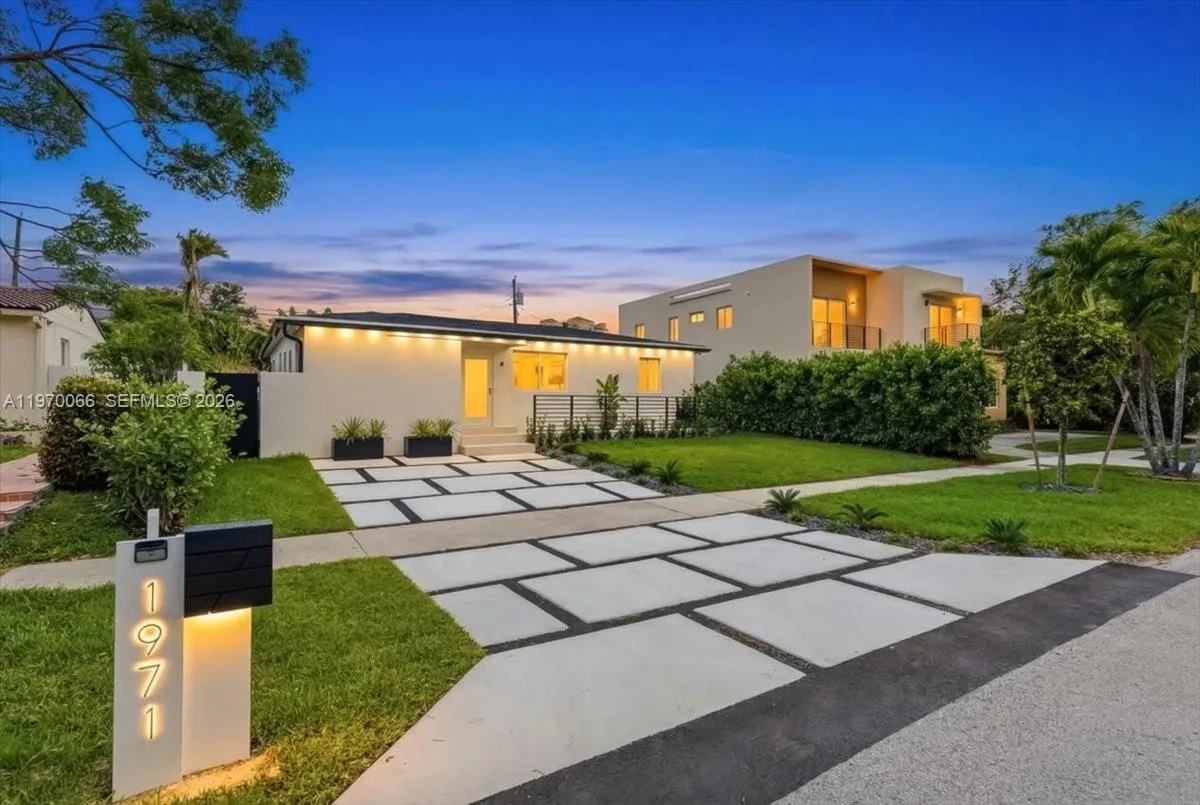 1971 Sw 33rd Ave, Miami, Florida 33145, Miami, Florida 33145, 4 Bedrooms Bedrooms, ,3 BathroomsBathrooms,Residential,For Sale,1971 Sw 33rd Ave, Miami, Florida 33145,A11970066