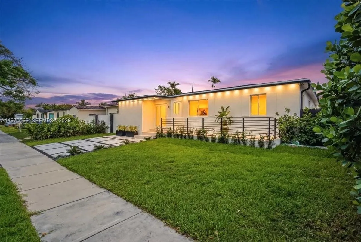 1971 Sw 33rd Ave, Miami, Florida 33145, Miami, Florida 33145, 4 Bedrooms Bedrooms, ,3 BathroomsBathrooms,Residential,For Sale,1971 Sw 33rd Ave, Miami, Florida 33145,A11970066