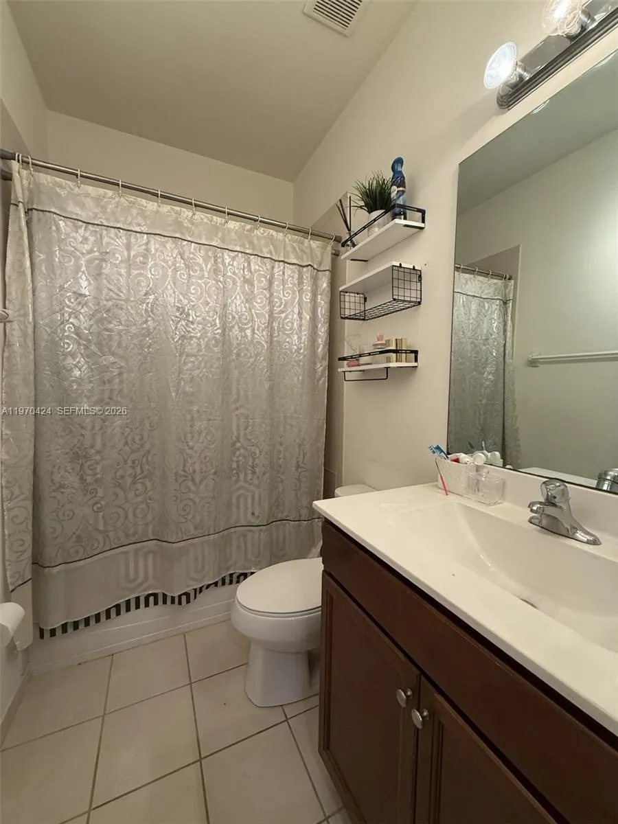 9386 W 33rd Ln, Hialeah, Florida 33018, Hialeah, Florida 33018, 3 Bedrooms Bedrooms, ,2 BathroomsBathrooms,Residential,For Sale,9386 W 33rd Ln, Hialeah, Florida 33018,A11970424