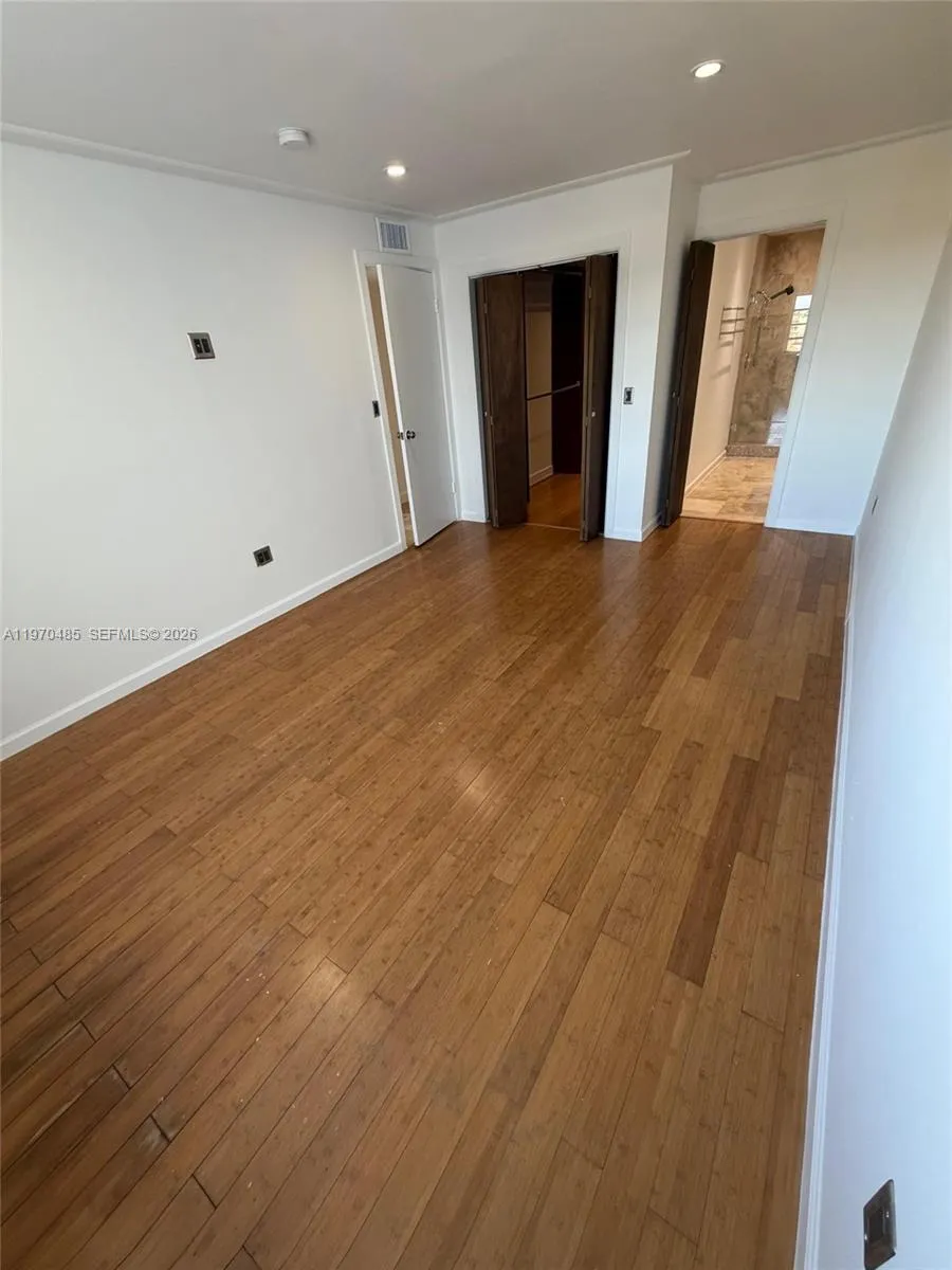 4670 W 13th Ln 523, Hialeah, Florida 33012, Hialeah, Florida 33012, 2 Bedrooms Bedrooms, ,2 BathroomsBathrooms,Residential Lease,For Rent,4670 W 13th Ln 523, Hialeah, Florida 33012,A11970485