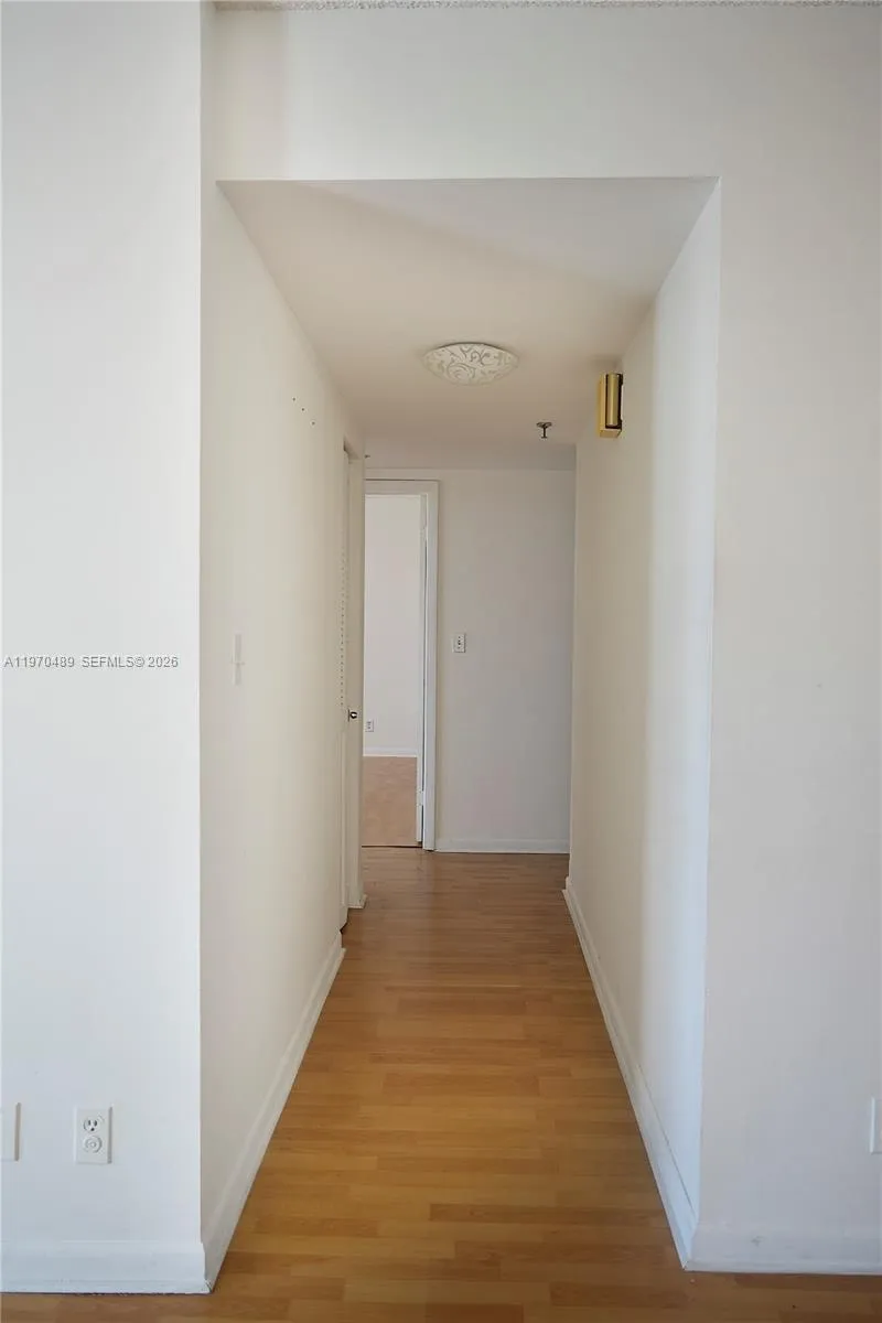 901 Hillcrest Dr 504, Hollywood, Florida 33021, Hollywood, Florida 33021, 2 Bedrooms Bedrooms, ,2 BathroomsBathrooms,Residential,For Sale,901 Hillcrest Dr 504, Hollywood, Florida 33021,A11970489