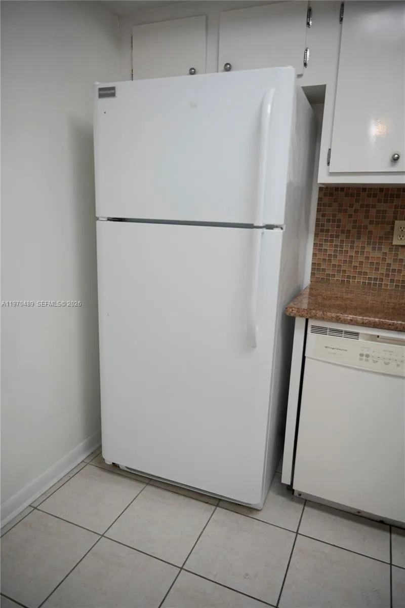 901 Hillcrest Dr 504, Hollywood, Florida 33021, Hollywood, Florida 33021, 2 Bedrooms Bedrooms, ,2 BathroomsBathrooms,Residential,For Sale,901 Hillcrest Dr 504, Hollywood, Florida 33021,A11970489