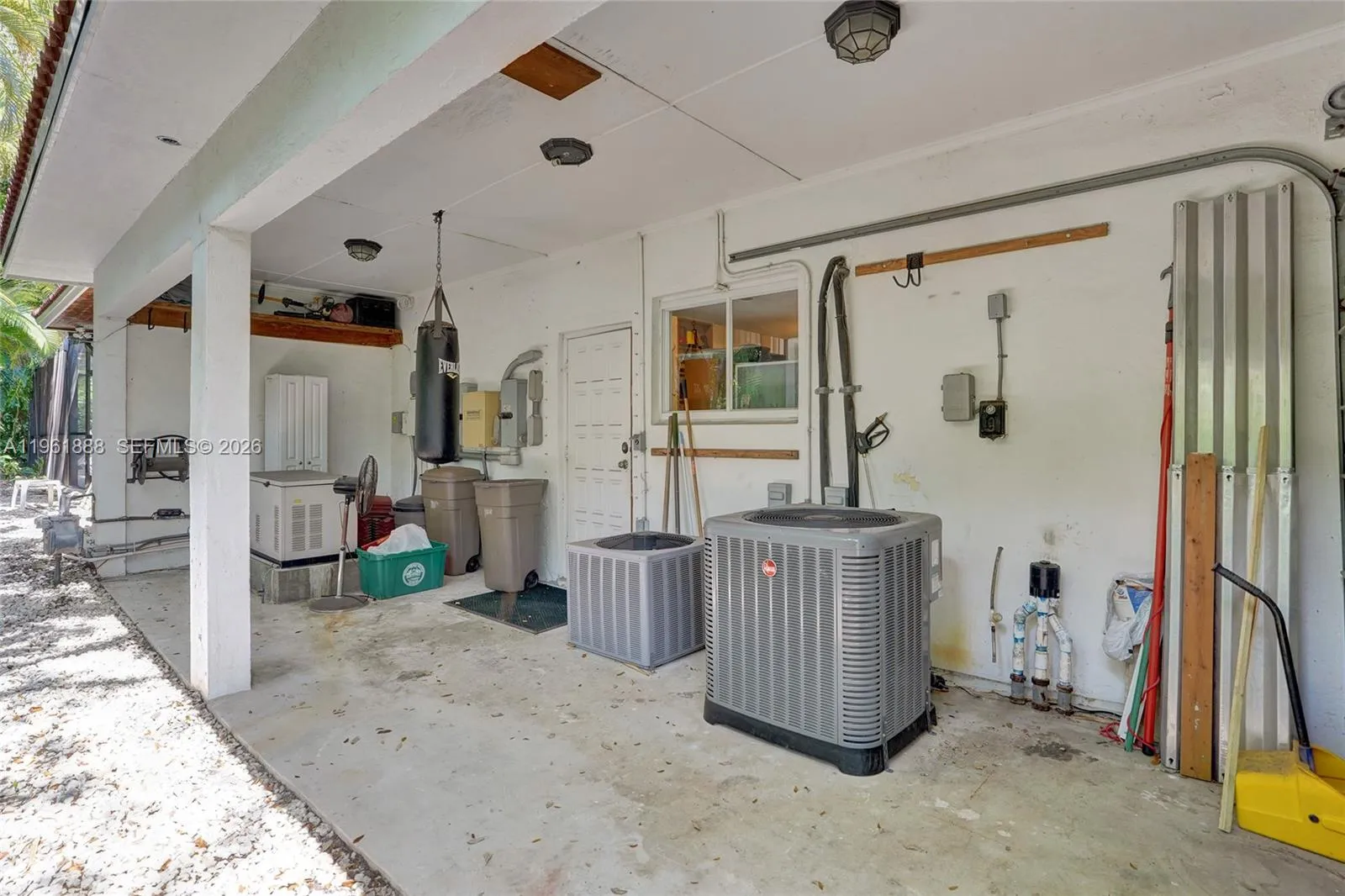 1247 Ne 101st St, Miami Shores, Florida 33138, Miami Shores, Florida 33138, 3 Bedrooms Bedrooms, ,3 BathroomsBathrooms,Residential,For Sale,1247 Ne 101st St, Miami Shores, Florida 33138,A11961888