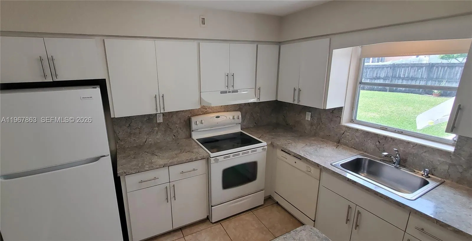 1900 N 32nd Ct, Hollywood, Florida 33021, Hollywood, Florida 33021, 3 Bedrooms Bedrooms, ,2 BathroomsBathrooms,Residential Lease,For Rent,1900 N 32nd Ct, Hollywood, Florida 33021,A11967863