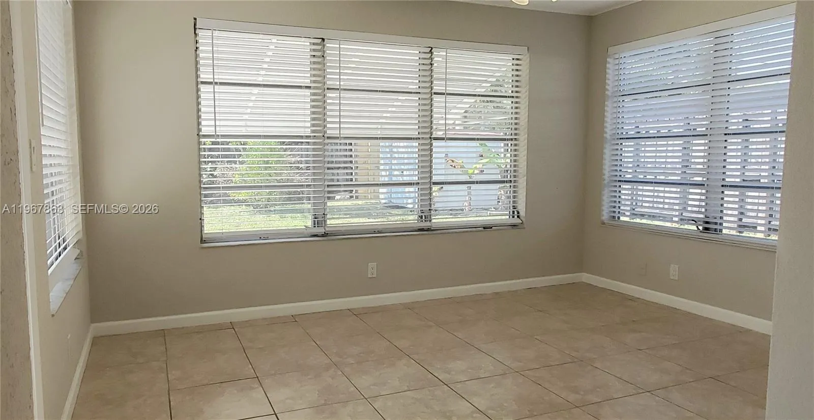 1900 N 32nd Ct, Hollywood, Florida 33021, Hollywood, Florida 33021, 3 Bedrooms Bedrooms, ,2 BathroomsBathrooms,Residential Lease,For Rent,1900 N 32nd Ct, Hollywood, Florida 33021,A11967863