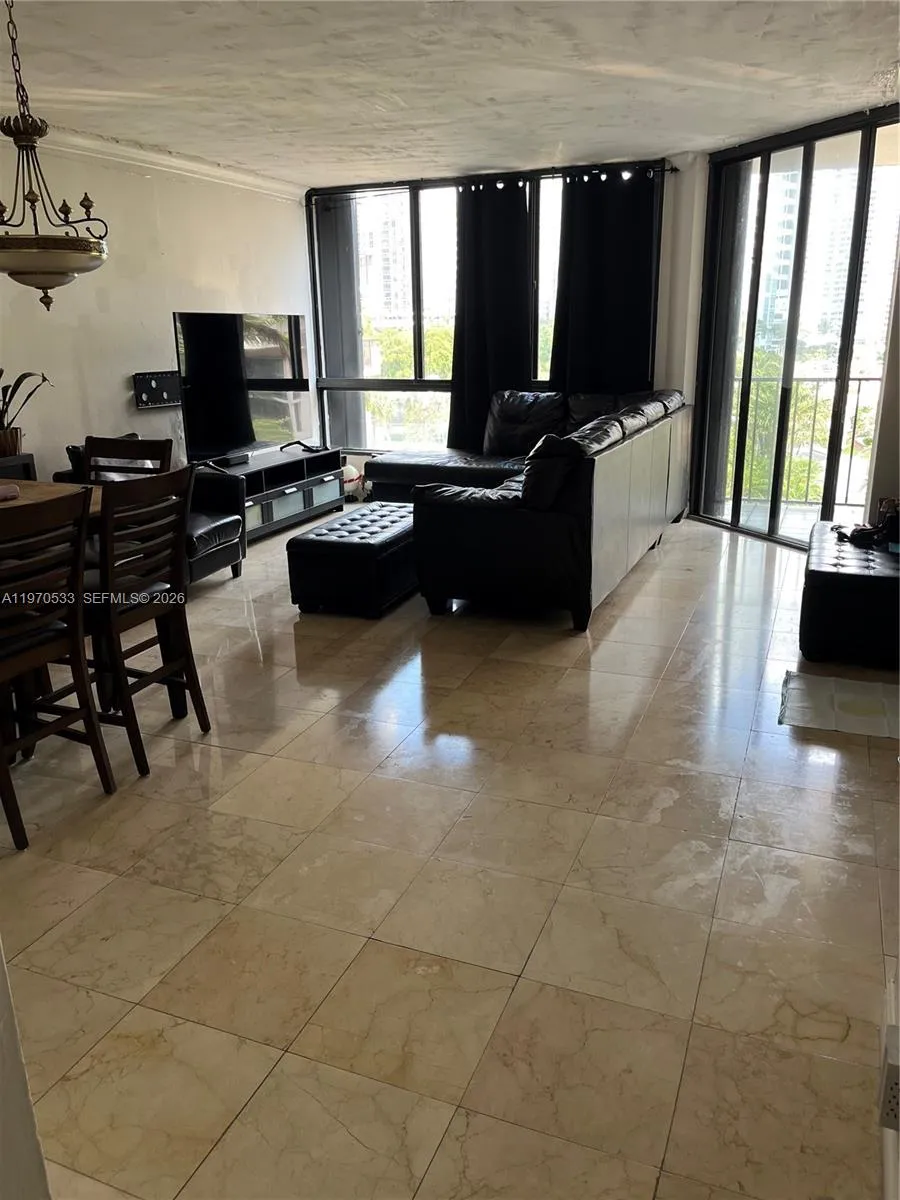 520 Brickell Key Dr A610, Miami, Florida 33131, Miami, Florida 33131, 2 Bedrooms Bedrooms, ,2 BathroomsBathrooms,Residential Lease,For Rent,520 Brickell Key Dr A610, Miami, Florida 33131,A11970533